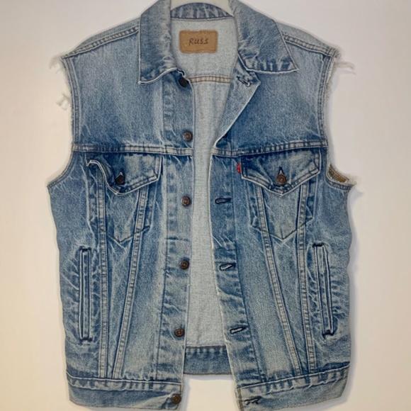 Vintage LEVIS Denim Vest - Picture 2 of 4